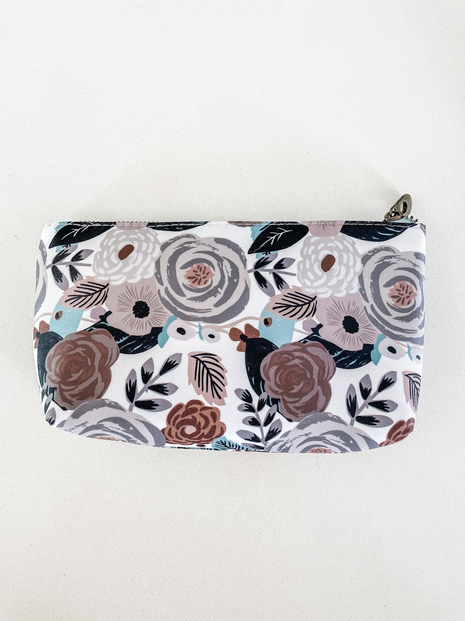 Floral pouch 2024